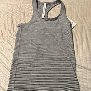 Lululemon Women's Tank Top